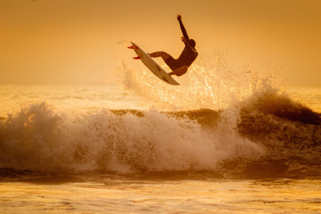 surfing jump